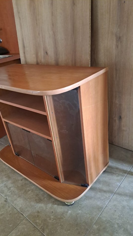Tirane, shes Mobilje per ambjent ndenjie. 1 €