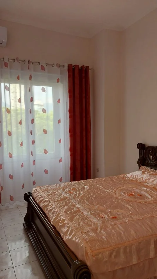 Tirane, jepet me qera apartament 2+1 Kati 4, 95 m² 660 € (rruga ibrahim rugova)