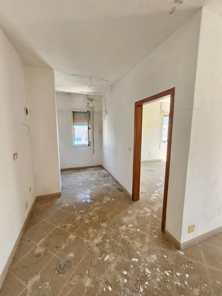 Durres, shes apartament 2+1+Ballkon Kati 7, 100 m² 120.000 € (plazh)