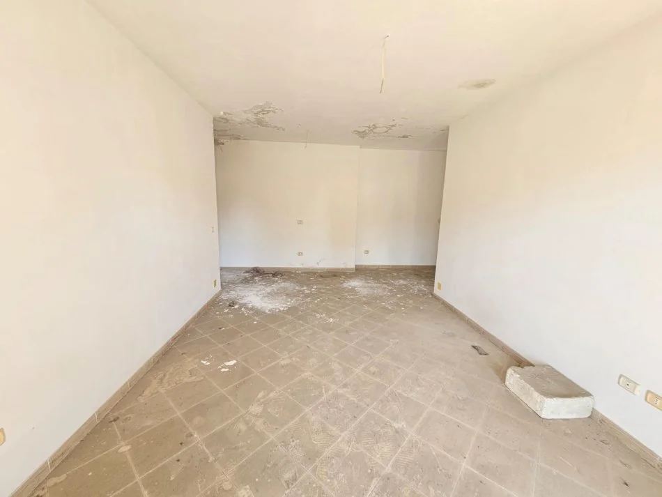 Durres Plazh, shitet apartament 2+1+Aneks+Ballkon Kati 7, 100 m² 120.000 €