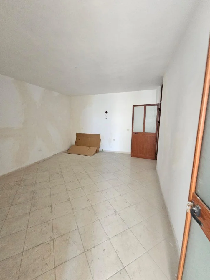 Durres Plazh, shitet apartament 3+1+Aneks+Ballkon Kati 5, 115 m² 130.000 € 