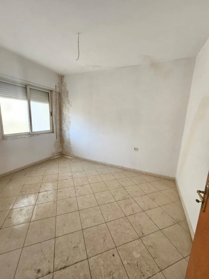 Durres Plazh, shitet apartament 3+1+Aneks+Ballkon Kati 5, 115 m² 130.000 € 