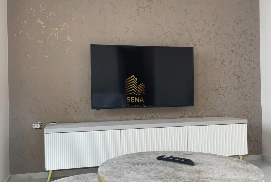 Tirane, jepet me qera apartament 2+1+Ballkon Kati 8, 125 m² 850 € (Kompleksi Milo, Fabrika e Miellit)