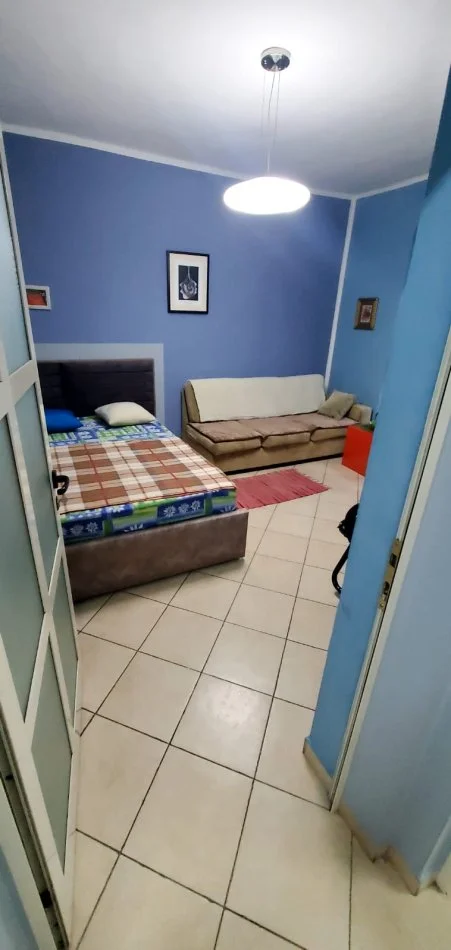 Tirane, jap me qera apartament 2+1+Ballkon Kati 2, 80 m² 540 € (RRUGA BARDHYL)