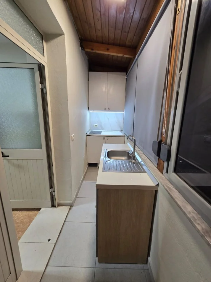 Tirane, jap me qera apartament 1+1+Ballkon Kati 2, 50 m² 480 € (ZOGU ZI)