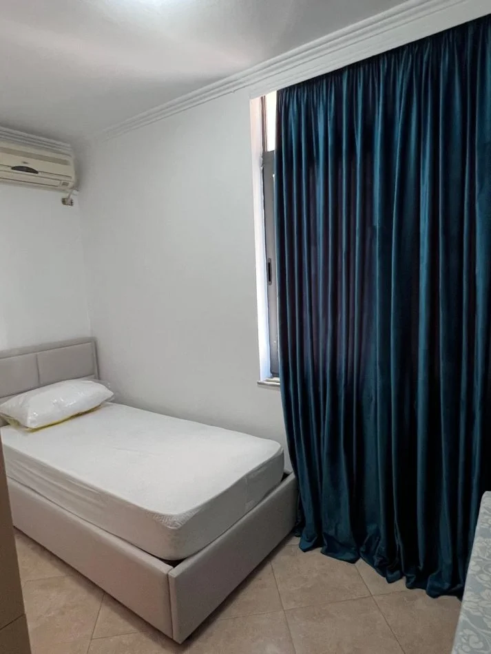 Tirane, jepet me qera apartament 2+1 Kati 8, 78 m² 780 € (RRUGA SULEJMAN PASHA, NR. 24)