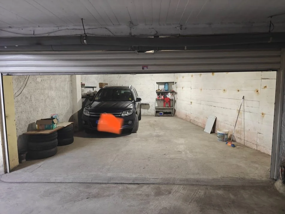 Tirane, jepet me qera apartament 2+1+Ballkon Kati 6, 85 m² 600 € (RRUGA MUZAKET, DON BOSKO)