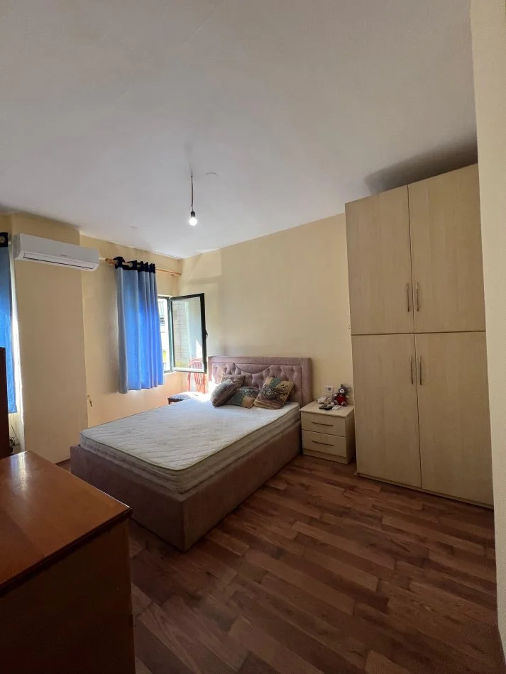 JEPET ME QIRA Apartament 2+1+2  📍Don Bosko, prane Hotel Ferrarit  🏢Kati: 2, me ashensor  💶600€/Muaj