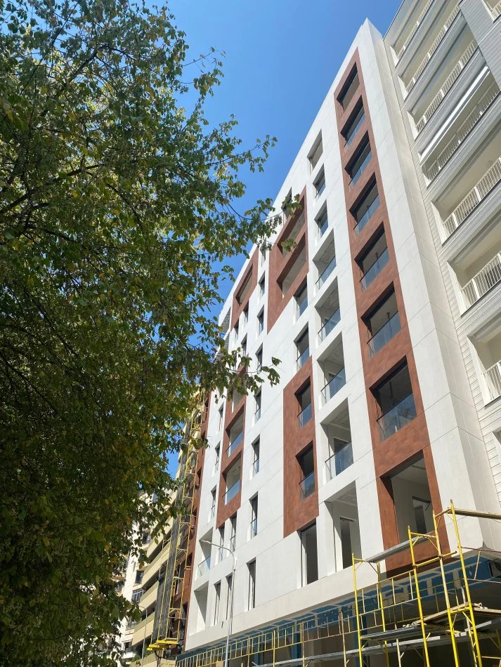 Tirane, shitet apartament Dublex Kati 1, 132 m² 513600 Euro (Rruga e Elbasanit)