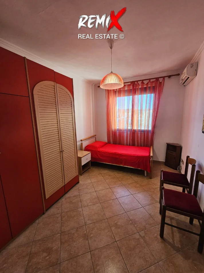Durres, jepet me qera apartament 3+1+Aneks+Ballkon Kati 12, 150 m² 800 € 