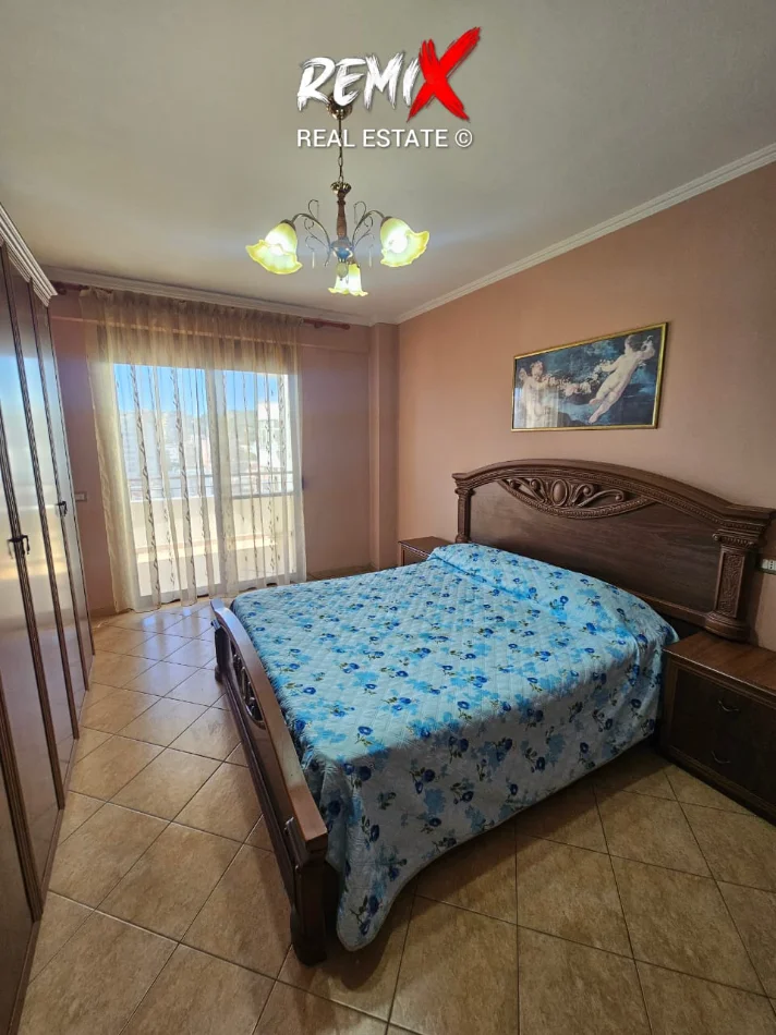 Durres, jepet me qera apartament 3+1+Aneks+Ballkon Kati 12, 150 m² 800 € 
