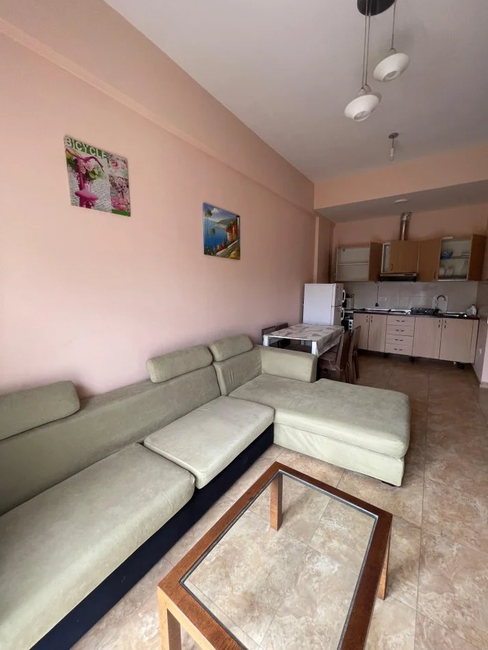 Tirane, jepet me qera apartament 2+1+Ballkon Kati 2, 85 m² 520 € (Residenca Kodra e Diellit 1)
