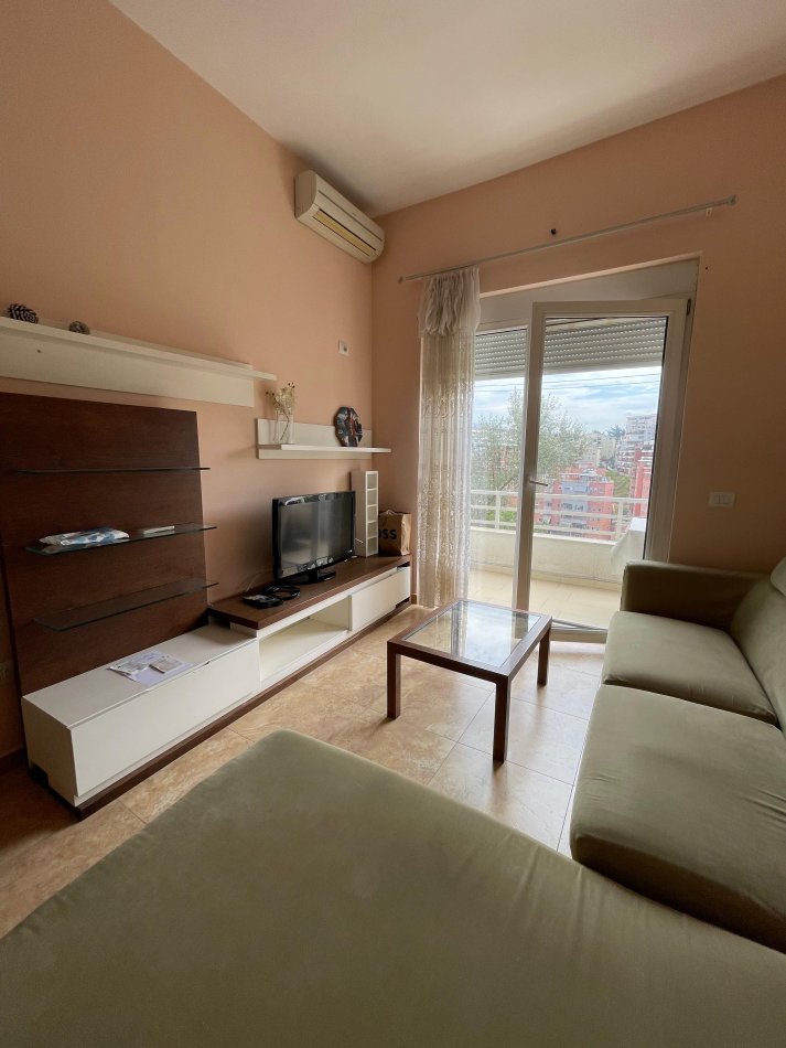 Tirane, jepet me qera apartament 2+1+Ballkon Kati 1, 85 m² 520 € (Residenca Kodra e Diellit)