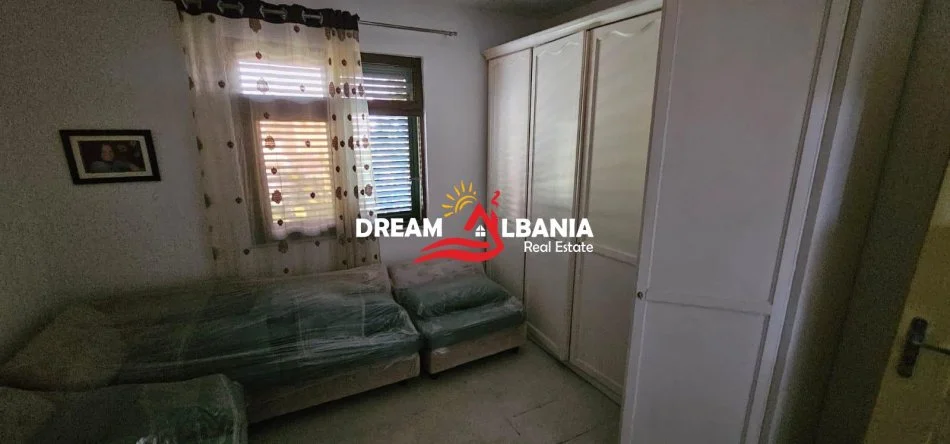 Tirane, jepet me qera 2+1 , 80 m² 420 € (sa kalon Terminalin e Autobuzave te Veriut)