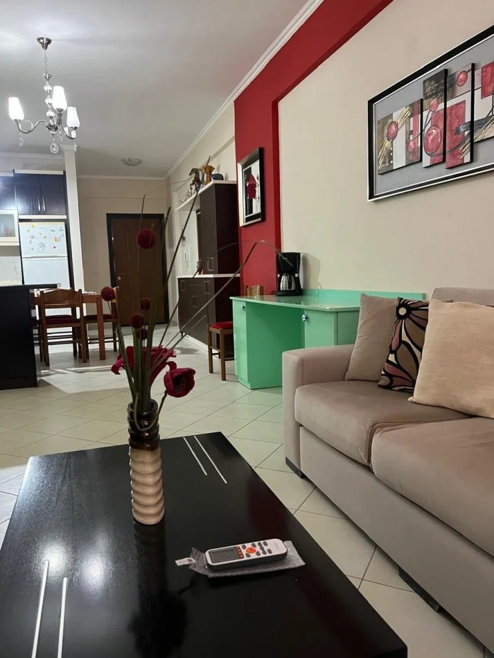Sarande, apartament 2+1 Kati 4, (rruga 5)