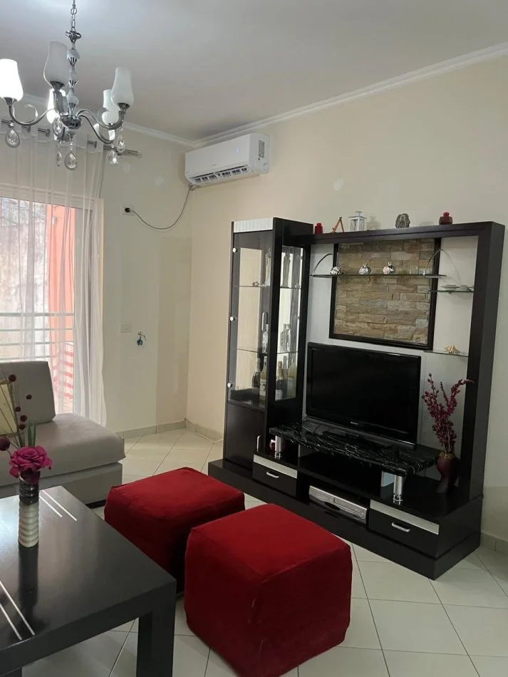 Sarande, apartament 2+1 Kati 4, (rruga 5)