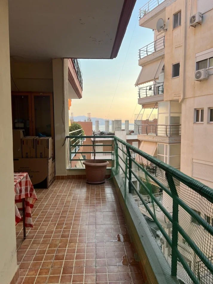 Sarande, apartament 2+1 Kati 4, (rruga 5)
