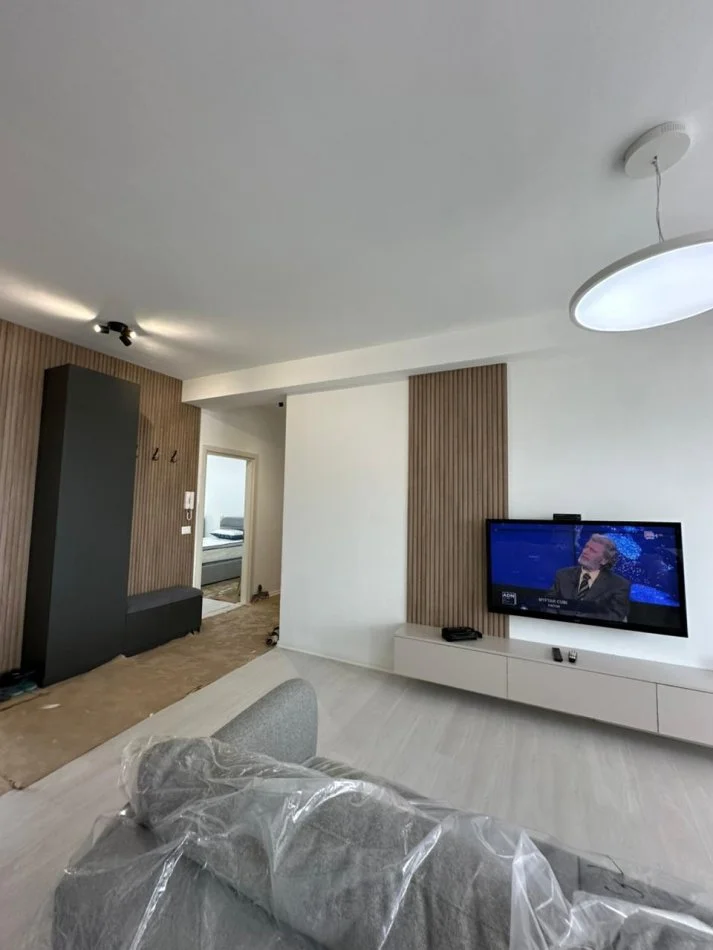 Tirane, jepet me qera apartament 2+1+Ballkon Kati 4, 98 m² 700 € (River Residence Unaza e Re)