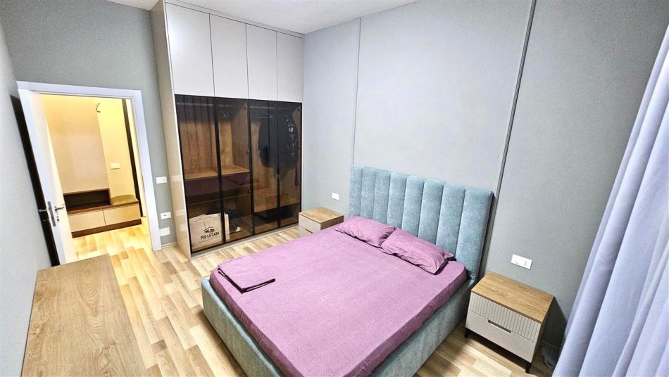 Me Qera : 1+1📍Square 21 (Rr. e Kavajes) - 690€ - S.75m² - E arreduar me Arkitekt✨