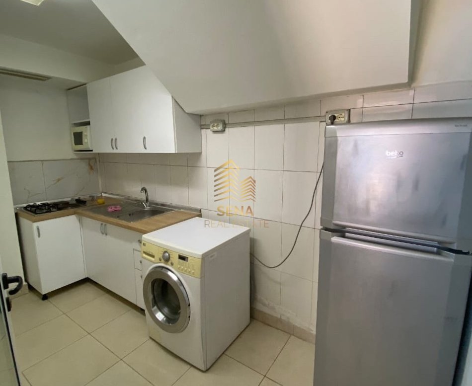 Tirane, jepet me qera garsonier 1+1 Kati 0, 50 m² 200 € (Rruga Shefqet Kuka)