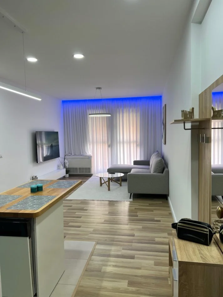 Tirane, shes apartament 2+1 Kati 4, 67 m² 