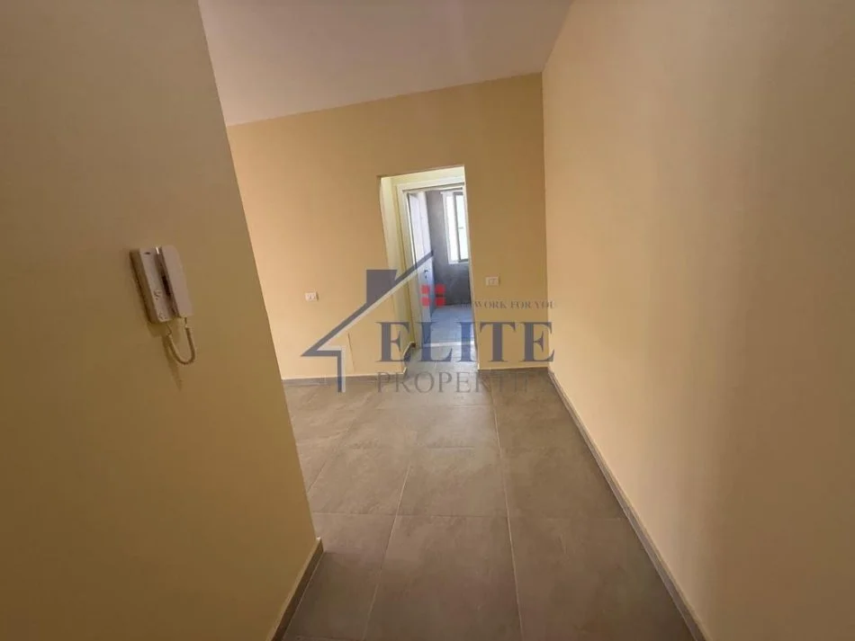 Tirane, jepet me qera apartament 2+1+Ballkon Kati 4, 84 m² 380 € 