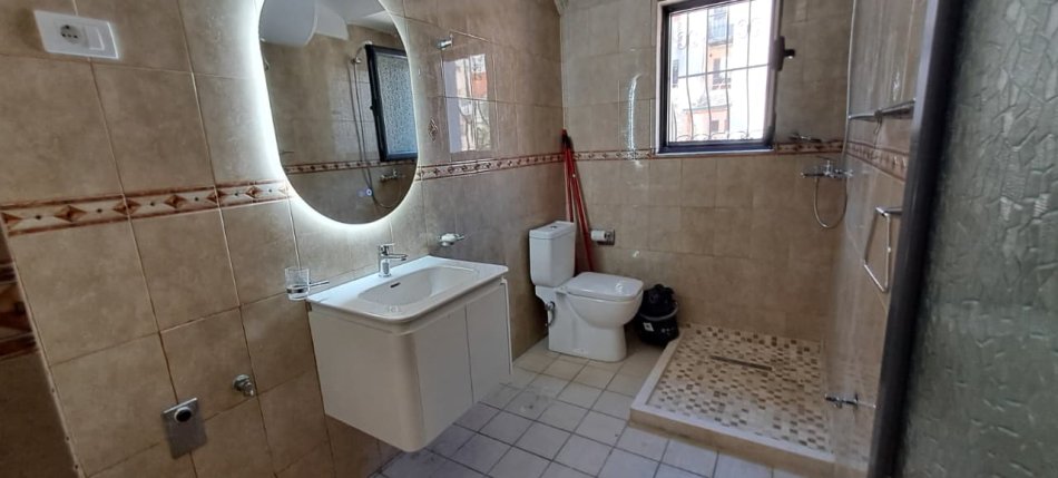 Tirane, shitet apartament 2+1 Kati 2, 71 m² 143.000 € (Porcelan, ID: 530581001-34)