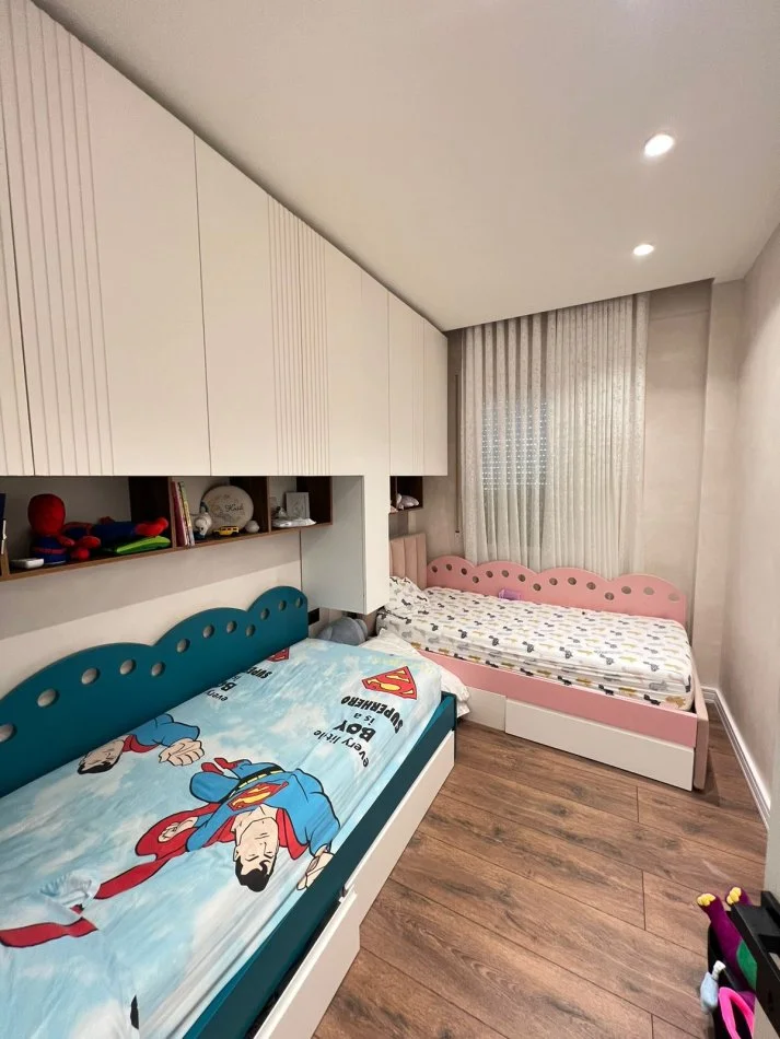 Tirane, shitet apartament 2+1+Ballkon Kati 4, 80 m² 120.000 € 