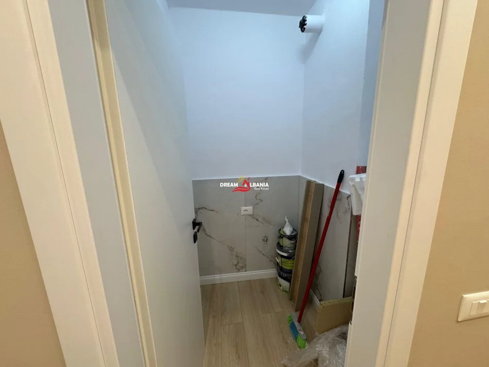 Tirane, shitet apartament 2+1 Kati 2, 93 m² 250.000 € (ne Rrugen e Myslym Shyrit)