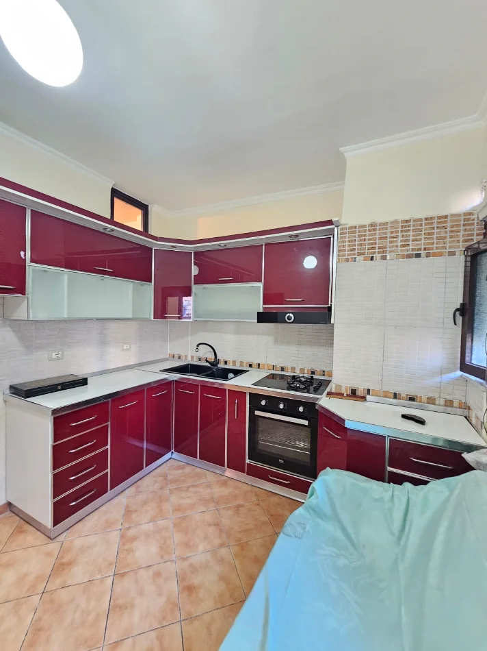 Durres, shitet apartament 1+1+Aneks+Ballkon Kati 3, 77 m² 85.000 € 