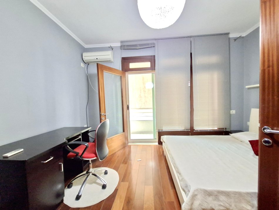 Jepet Me Qera: Duplex 3+1+2wc & 2 Ballkone (📍Eleonora - Kodra E Diellit) || 700€ || I Kompletuar Dhe Investuar Nga Pronaret