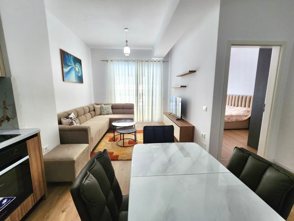 Me Qera: Apartament 1+1 | 65 m² | I RI (hera e parë me qira 🔥) 📍 Kompleksi Kaimi, Ali Demi  Çmimi: 450€/Muaj