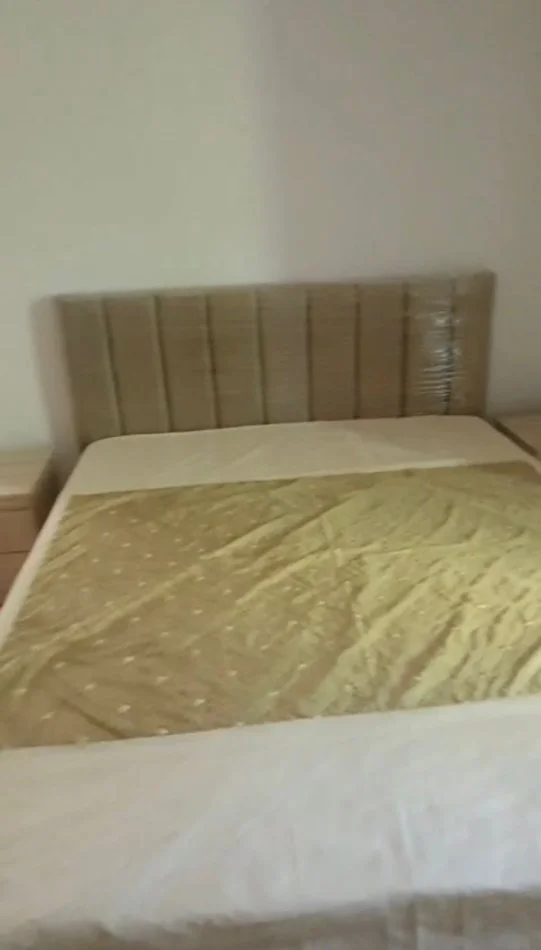 Tirane, jepet me qera apartament 2+1 Kati 3, 80 m² 550 € (Rr.Mine Peza)