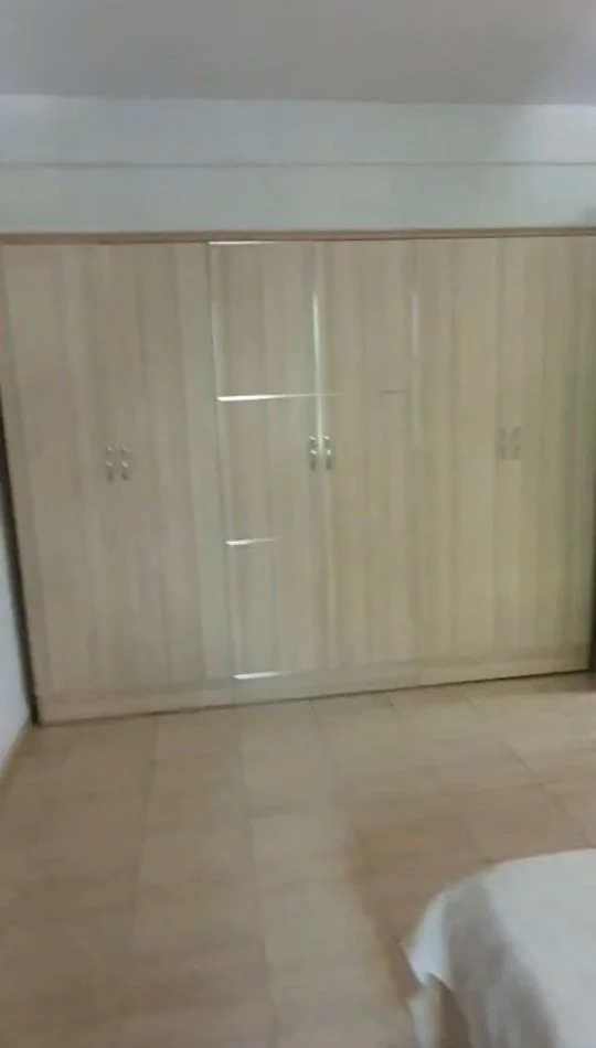 Tirane, jepet me qera apartament 2+1 Kati 3, 80 m² 550 € (Rr.Mine Peza)