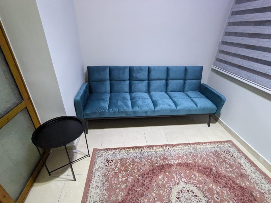 Tirane, jepet me qera apartament 2+1+Ballkon Kati 3, 76 m² 600 € (Bulevardi Bajram Curri)