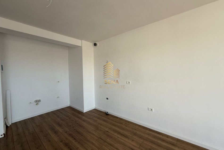 Tirane, jepet me qera apartament 1+1+Ballkon Kati 4, 63 m² 81.000 € (Rruga Aleksander Konda)