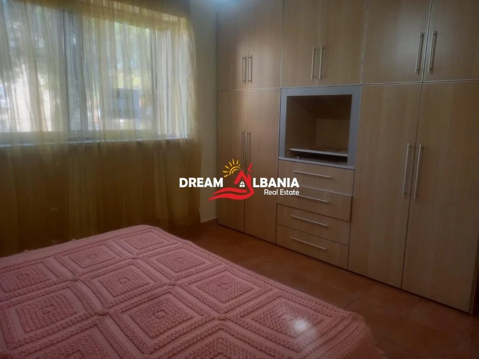 Tirane, jepet me qera apartament 2+1 , 80 m² 600 € (Muhamet Gjollesha)
