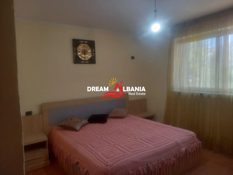 Tirane, jepet me qera apartament 2+1 , 80 m² 600 € (Muhamet Gjollesha)