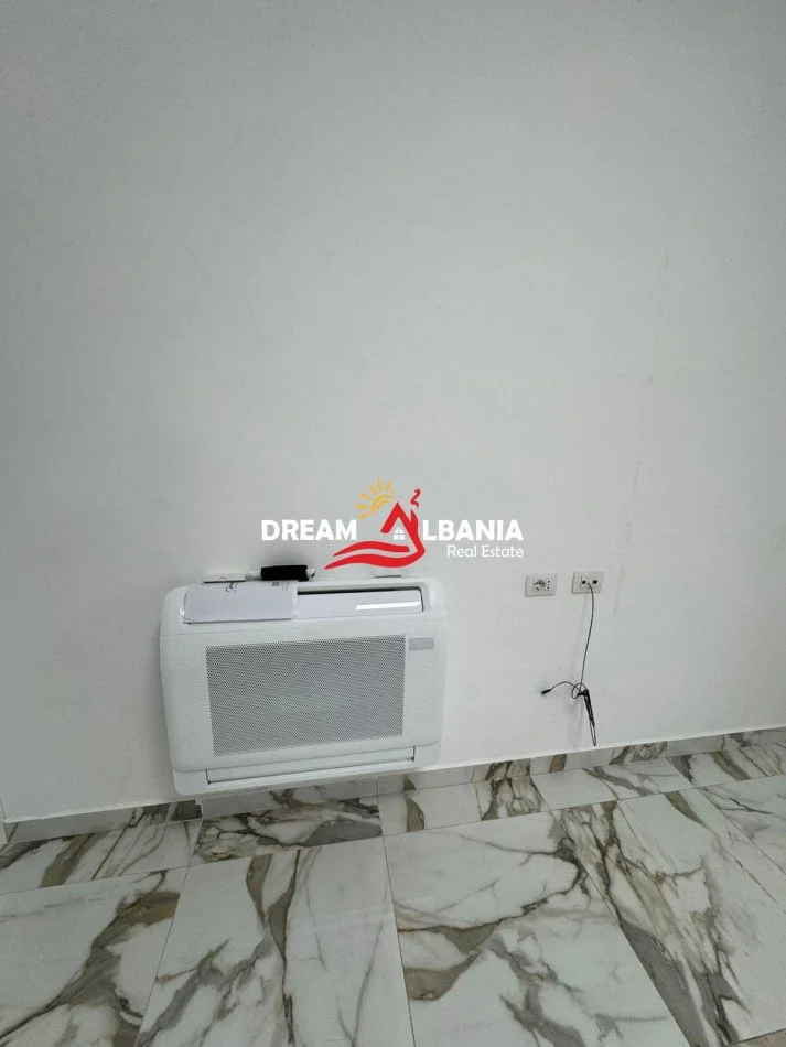 Tirane, jepet me qera apartament 2+1 , 112 m² 600 € (prane Fushes Sportit ne Ali Dem)