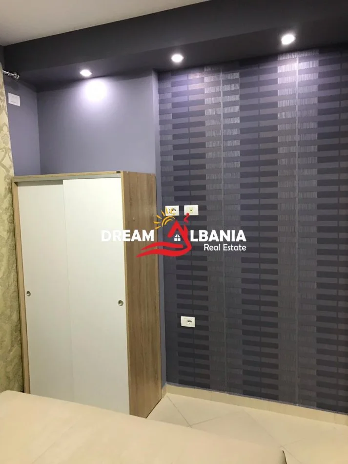 Tirane, jepet me qera apartament 2+1 , 78 m² 650 € (tek Stacioni i Trenit)