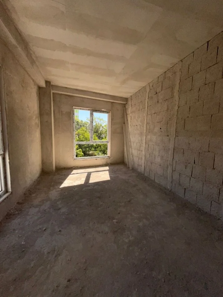 Tirane, shitet apartament 1+1+Ballkon Kati 3, 69 m² 95.000 €