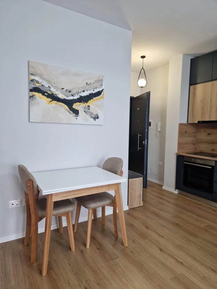 Tirane, jepet me qera apartament 1+1 Kati 6, 70 m² 600 € (Don Bosko)