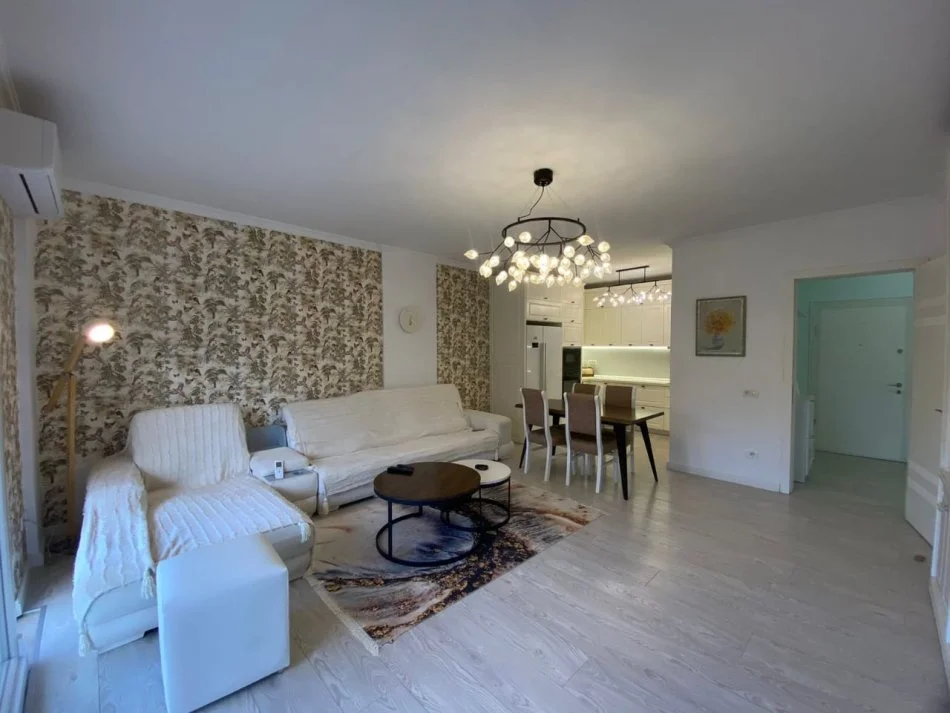 Tirane, jepet me qera apartament 3+1+Aneks+Ballkon , 139 m² 1.500 € (Ambasada amerikane)