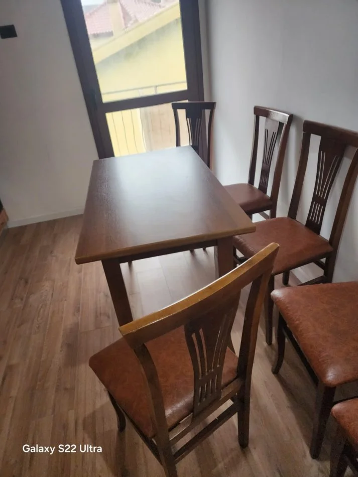 Tirane, jap me qera apartament 2+1+Ballkon Kati 2, 60 m² 360 € (afer kryegjyshates)