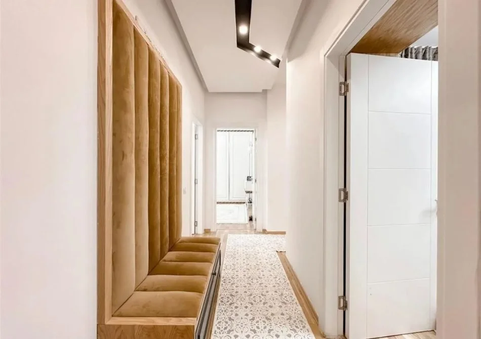 Tirane, shitet apartament 3+1+Ballkon , 123 m² 230.000 € (Kopshti Botanik)