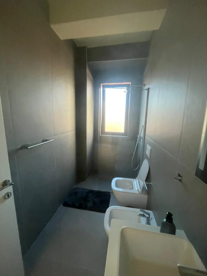 Tirane, jepet me qera garsonier 1+1 Kati 3, 47 m² 500 € (Myslym Shyri)