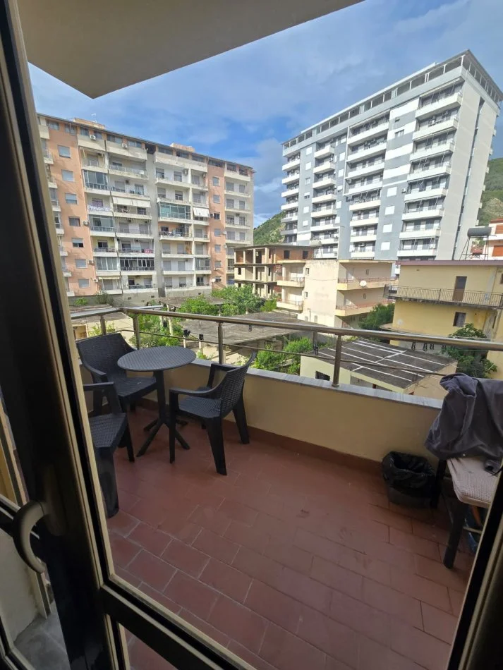 Vlore, jepet me qera garsonier Kati 3, 35 m² 150 € (Lungomare)