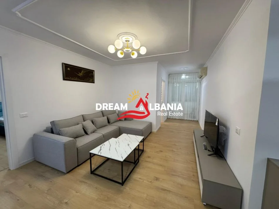 Tirane, shitet apartament 2+1+Ballkon Kati 7, 96 m² 150,000 € (Ne Yzberisht, prane Nela 6)