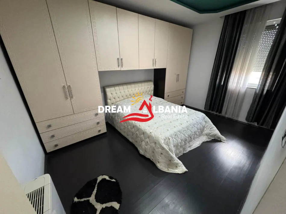 Tirane, shitet apartament 2+1 Kati 4, 82 m² 168.000 € (Rruga e Durresit)