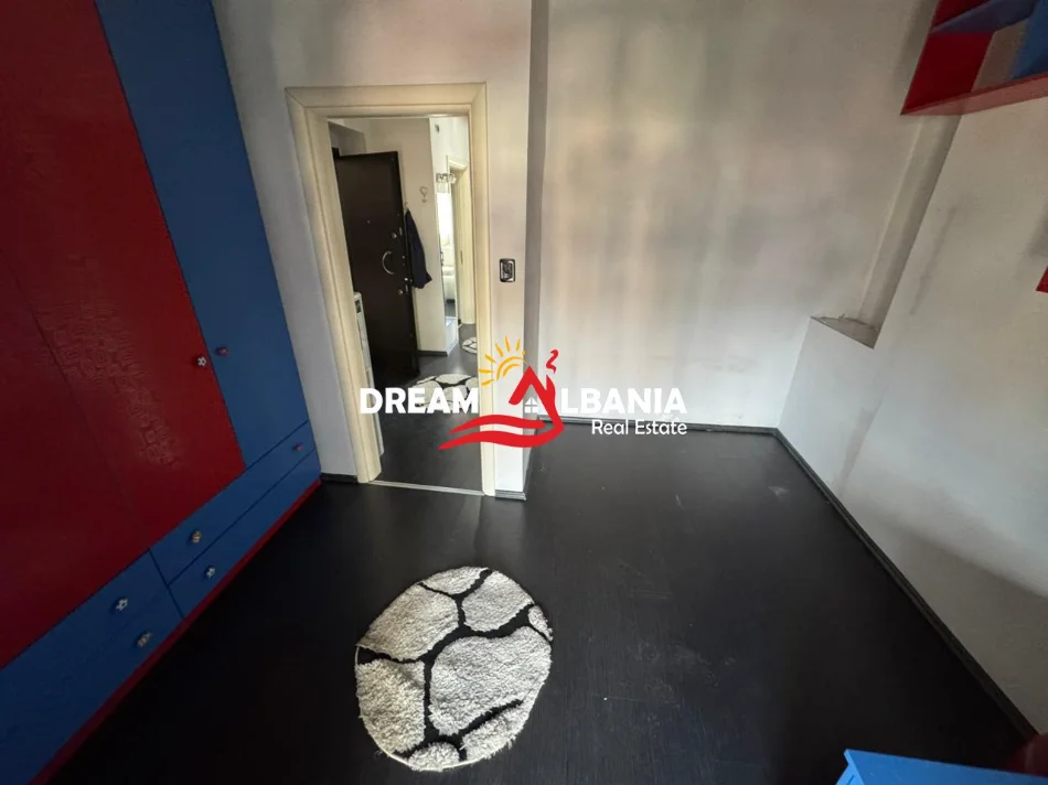 Tirane, shitet apartament 2+1 Kati 4, 82 m² 168.000 € (Rruga e Durresit)